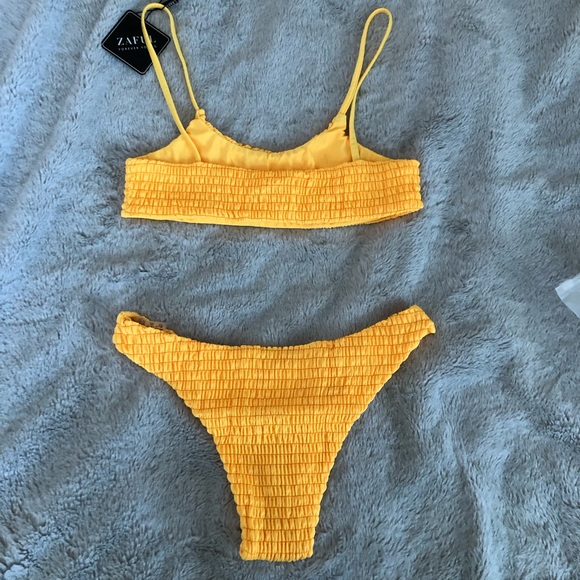 Bathing suit - Picture 2 of 2